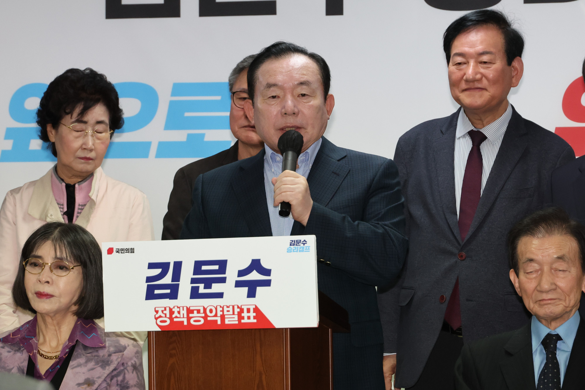 이미지1