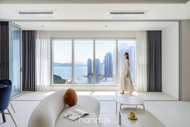 [새판+]無객실로 한국 에어비앤비 만든 '핸디즈' - 뉴스 썸네일 이미지