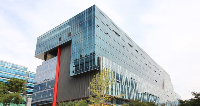 실리콘투, 'K-뷰티 컨퍼런스' 개최... 글로벌 유통 전략 공유 - 뉴스 썸네일 이미지