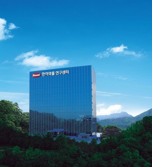 한미사이언스 경영권 분쟁 재점화...차남 임종훈에 쏠리는 눈 - 뉴스 썸네일 이미지