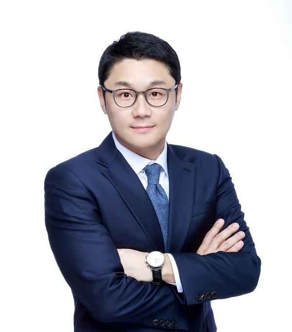 상상인증권 주식 병합...규제 빠져나간 '꼼수' 비판 - 뉴스 썸네일 이미지