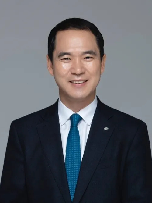 신학기 수협은행장 연임 '촉각'...금융지주 숙원 매듭짓나 - 뉴스 썸네일 이미지