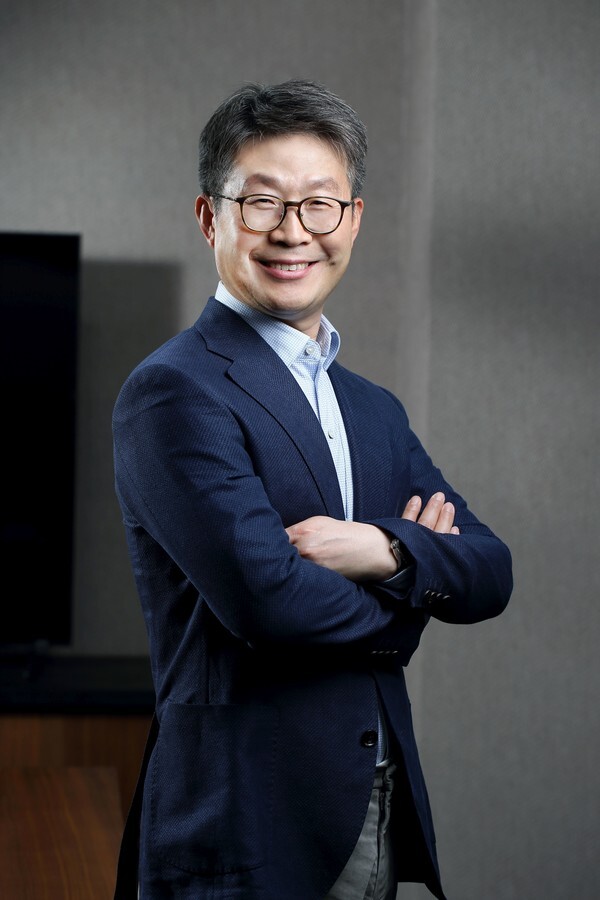 칼라일, 청호그룹에 최진환 카드...'글로벌·구독'으로 밸류업 시동 - 뉴스 썸네일 이미지